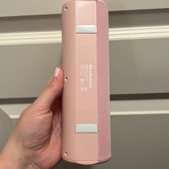 Brookstone Baby Pink Rhinestone detail Bluetooth Speaker - Picture 4 of 4